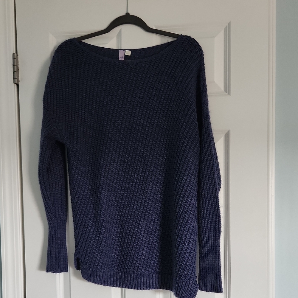Francesca's Collections Navy Ribbed Scoop Neck Sweater